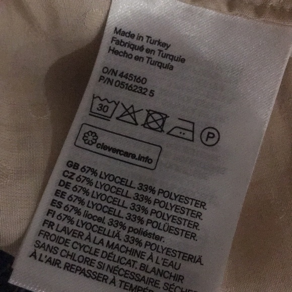 NWOT H&M Button Down Cream/light Yellow Shirt - Picture 4 of 4